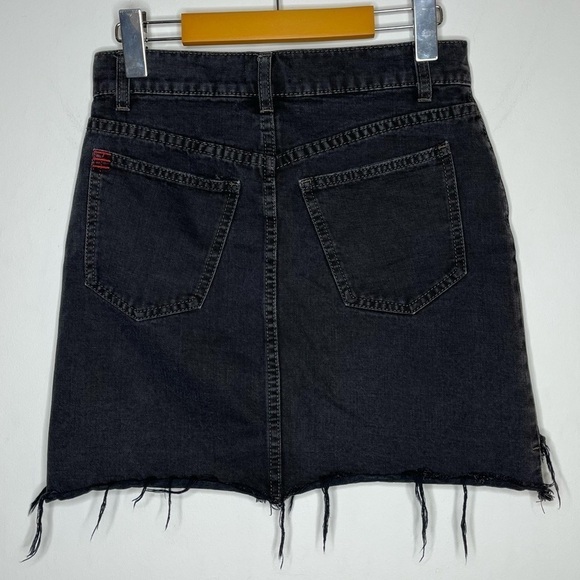 Bdg Black Denim Mini Jean Skirt Asymmetrical Raw Hem Distressed - Picture 2 of 7